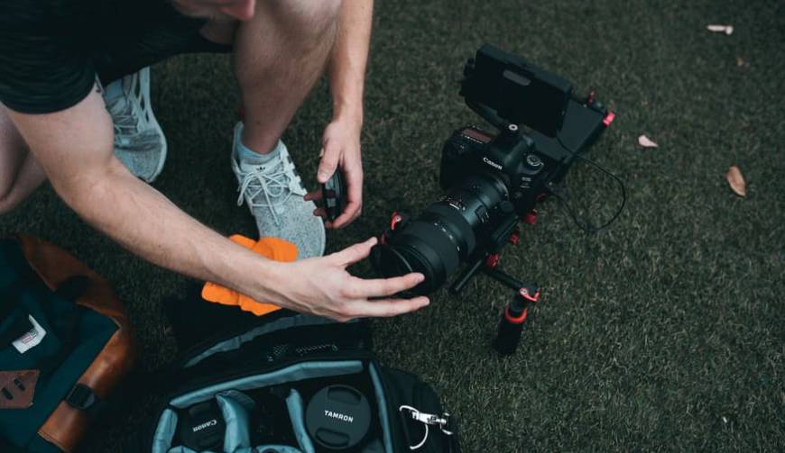 色彩心理学×动态美学，河西区产品视频拍摄公司唤醒感官冲击力